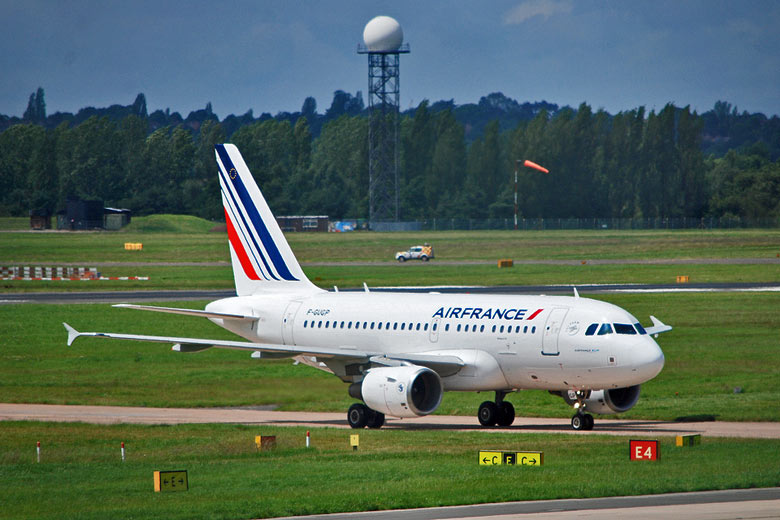 Air France offers flights to worldwide destinations via Paris