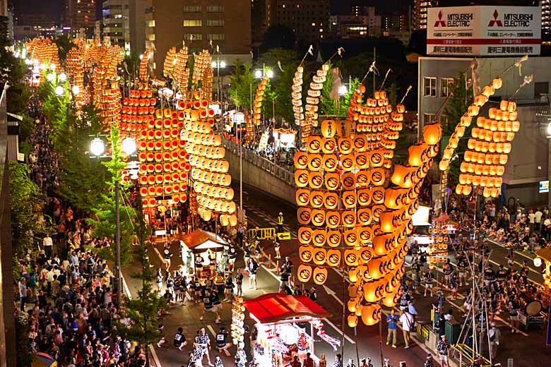 Procession of lanterns, Akita Kanto Festival, Akita, Japan © JNTO - courtesy of Japan National Tourism Office