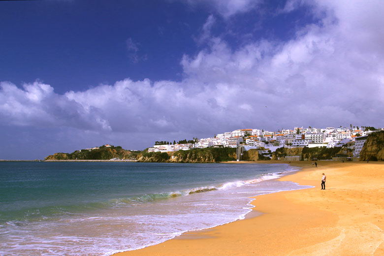 Albufeira in March