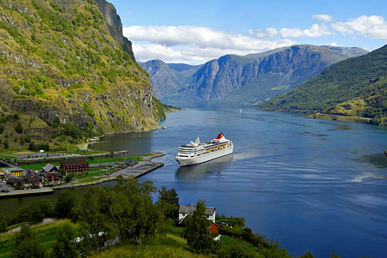 Braemar arriving in Flåm, Norway - photo courtesy of Fred Olsen Cruise Lines