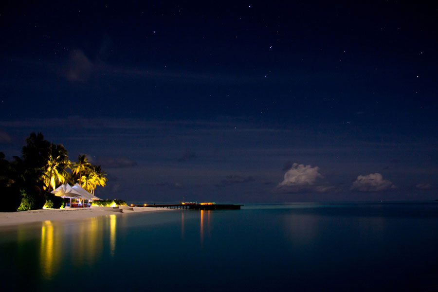 Calm night in the Maldives © Ahmed Mahin Fayaz - Flickr Creative Commons