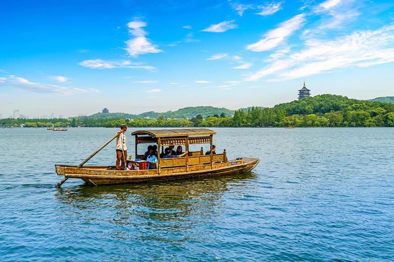 Gentle cruise on the West Lake, Hangzhou