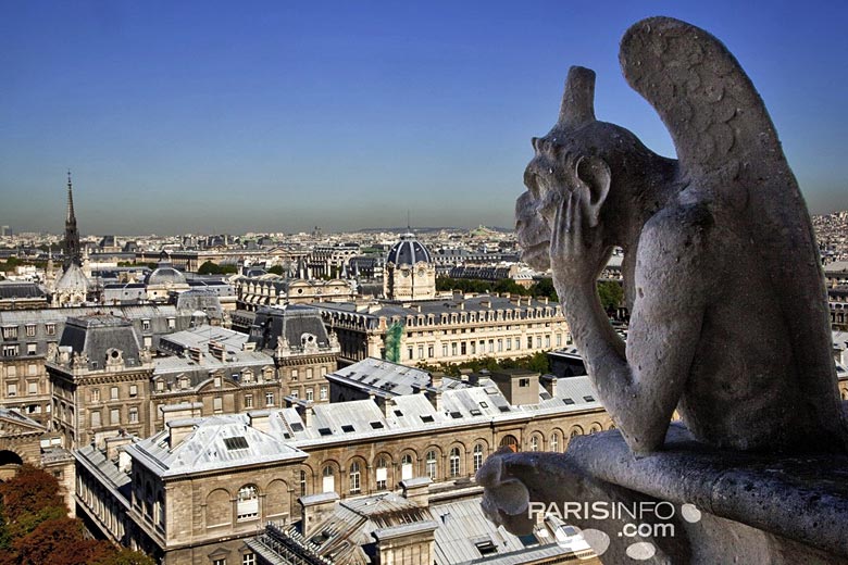 Paris rooftops © Amélie Dupont - Paris Tourist Office