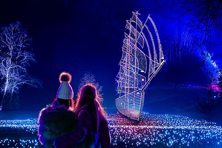 Book tickets for the Neverland light trail at Kenwood House Book tickets for the Neverland light trail at Kenwood House