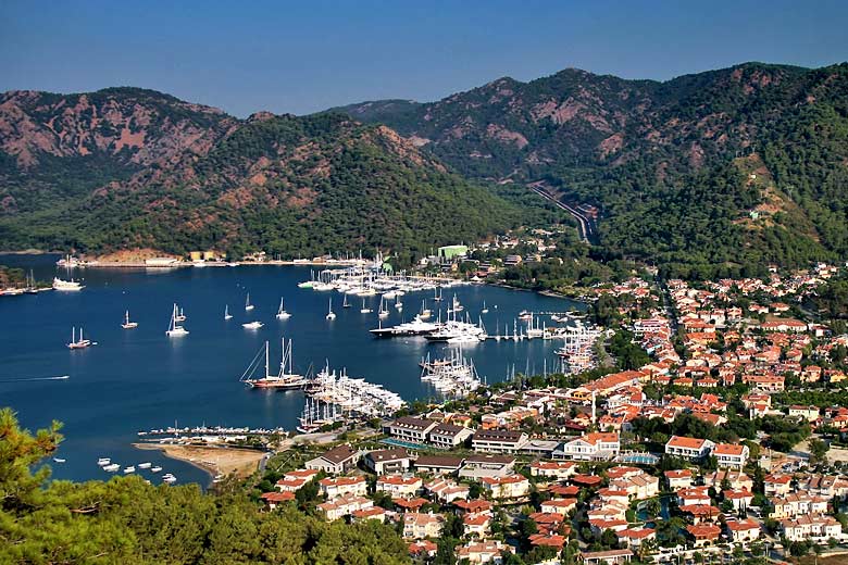 Göcek, gateway to the 12 Islands © Jorge Franganillo - Wikimedia Commons