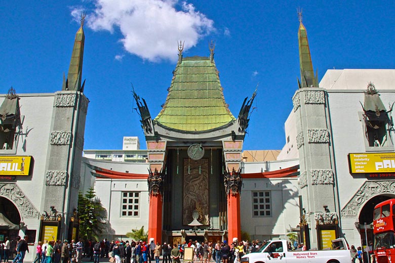 Grauman's Chinese Theatre, Hollywood © traveljunction - Flickr Creative Commons