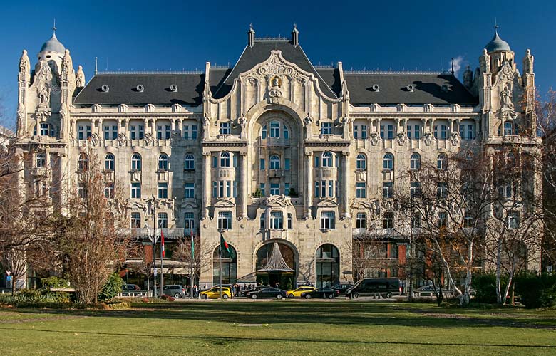 What was the Gresham Palace, now a hotel