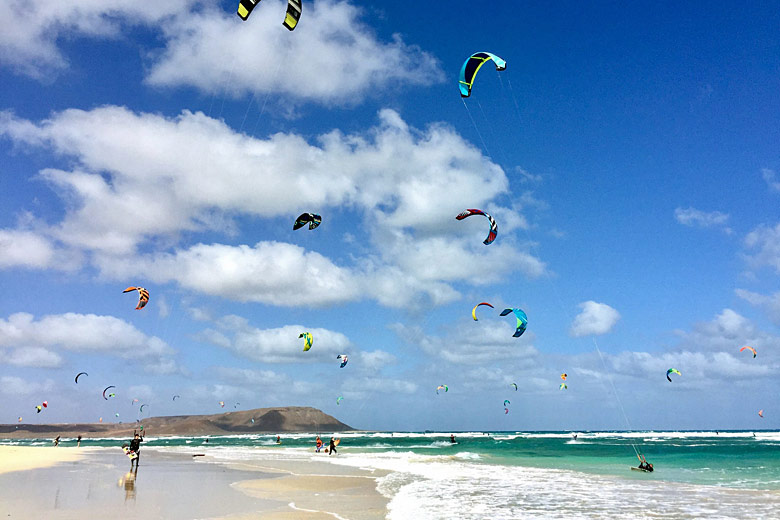 Kite Beach, Sal Island, Cape Verde © Anne-Marie Palmer - Alamy Stock Photo