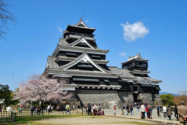 Kumamoto Castle dates back to the fifteenth century © Thomas Au - Flickr Creative Commons