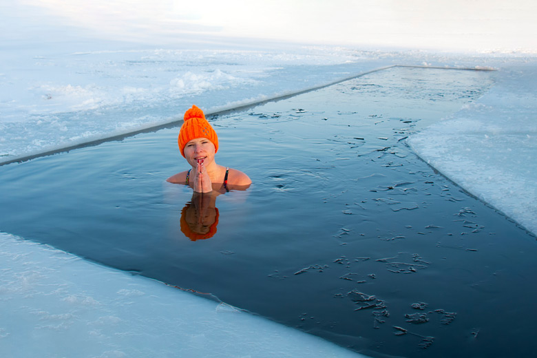 Learning the art of ice swimming Learning the art of ice swimming