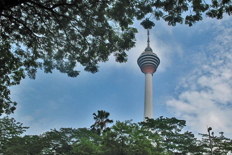 Menara Tower, Kuala Lumpur, Malaysia © 0tto0o - Flickr Creative Commons