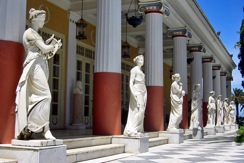 Muses on the terrace of the Achilleion Palace, Corfu © Thomas Schoch - Wikimedia Commons