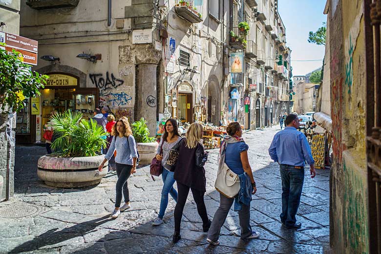 Old Naples, Italy © Serge Laroche - Flickr Creative Commons