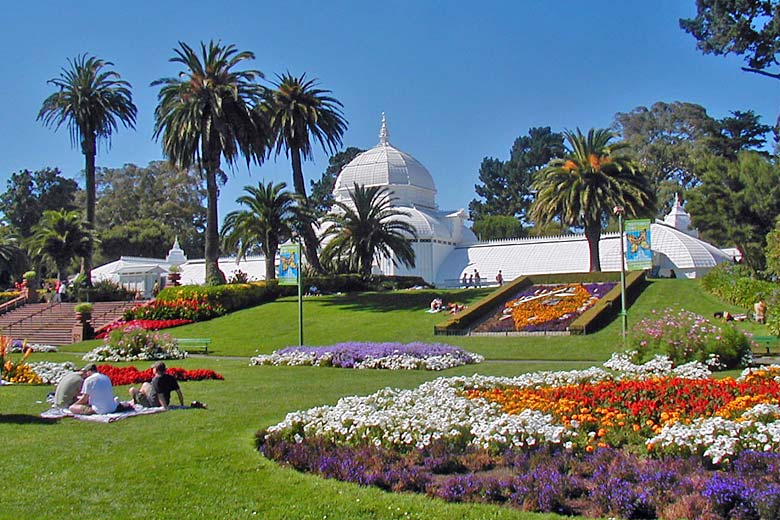 Picnic in San Francisco's Botanical Garden © WolfmanSF - Flickr Creative Commons