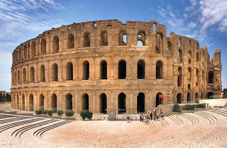 Third century Roman amphitheatre in El Jem, Tunisia © Henry Patton - Flickr Creative Commons