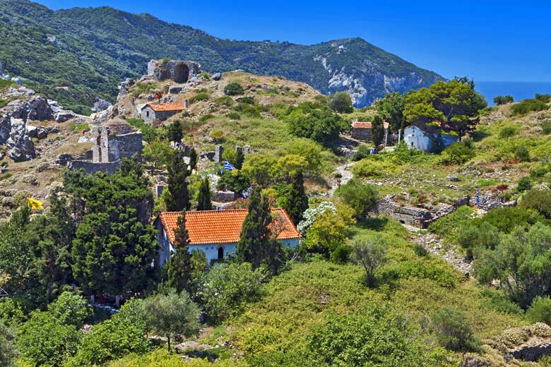 Part of the ruins of the old Kastro, Skiathos © Panos - Fotolia.com
