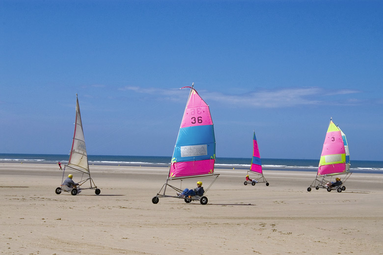 Sand yachting in Picardy