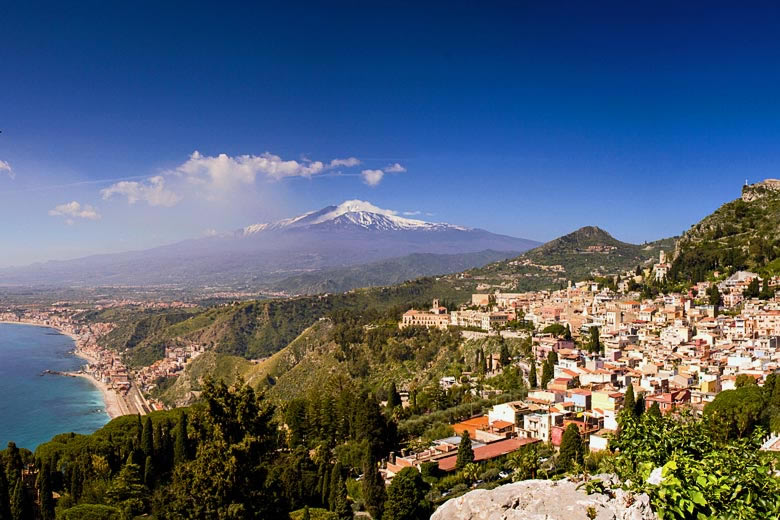 Enjoy the nature, architecture, food of Sicily, Italy © Circumnavigation - Fotolia.com