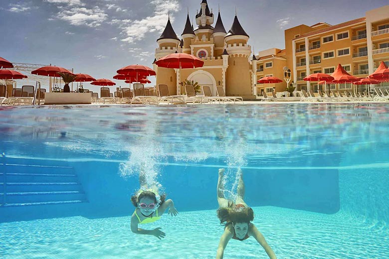 Taking the plunge at Fantasia Bahia Principe Tenerife Hotel