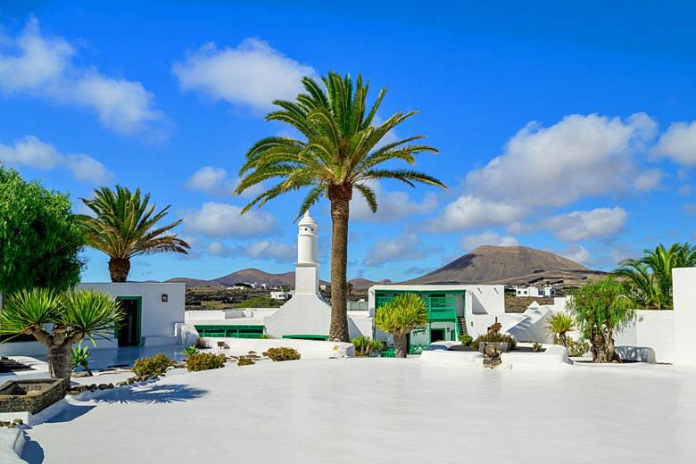 Top reasons Lanzarote is the coolest Canary Island © Prisma by Dukas Presseagentur - Alamy Stock Photo