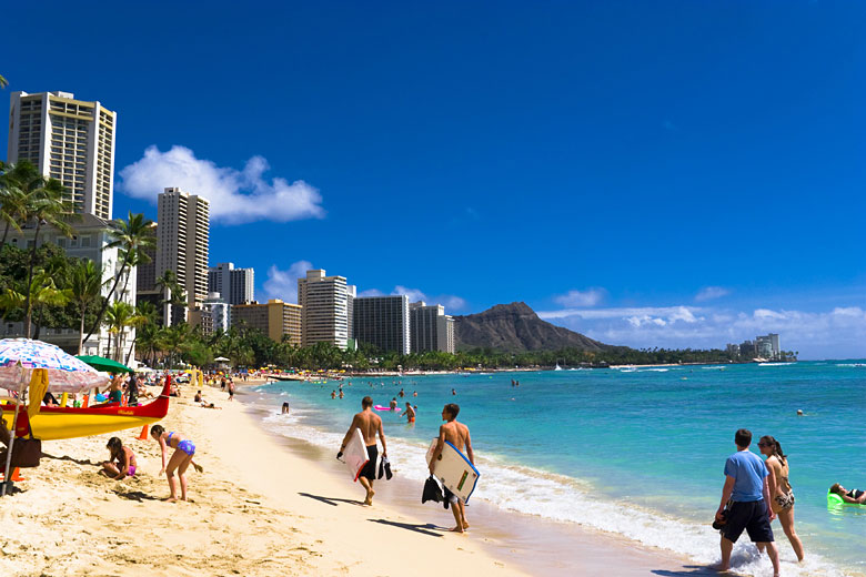 The beautiful shores of Waikiki Beach © RB Fact - Adobe Stock Image