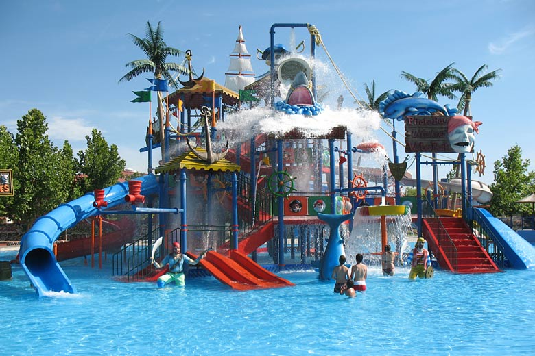 Make a splash at Waterland Waterpark