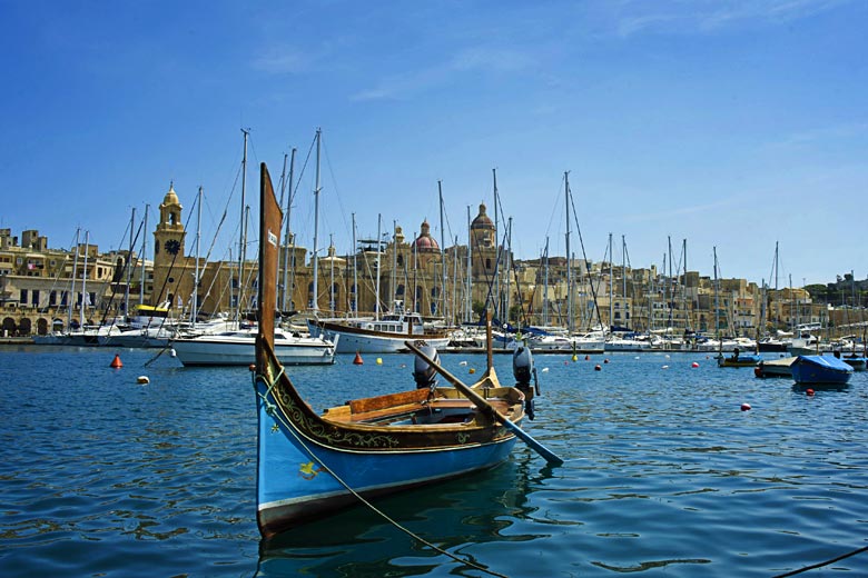 Boat trip on holiday in Malta © Viewingmalta.com