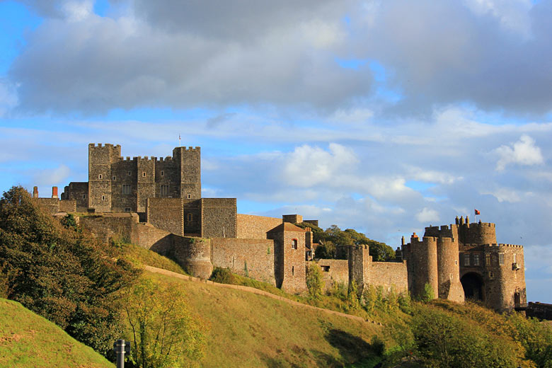 Dover Castle in Kent © Photobysharon - Adobe Stock Image