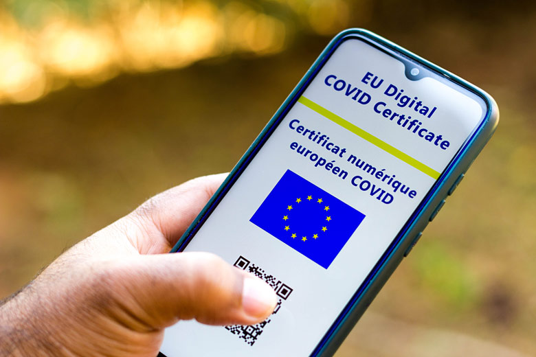 EU's digital COVID certificate © Rafael Henrique - Adobe Stock Image