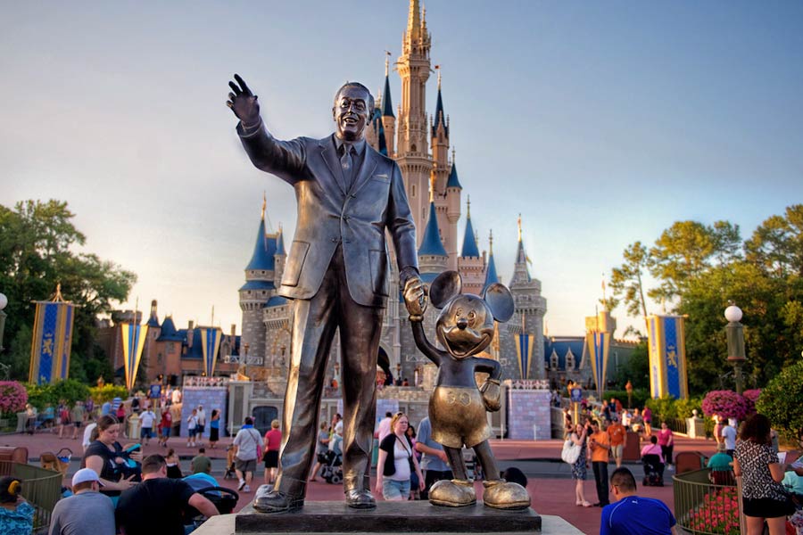 Fly to Orlando and visit Walt Disney World © wbeem - Flickr Creative Commons Fly to Orlando and visit Walt Disney World © wbeem - Flickr Creative Commons