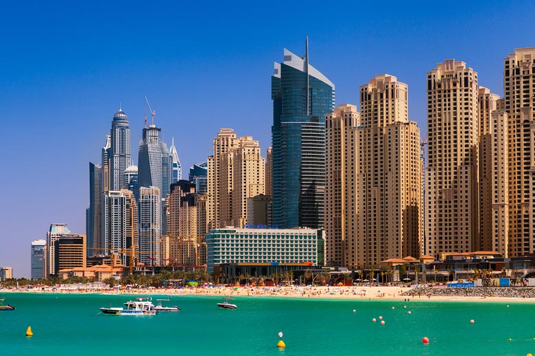 Sunny day on Marina Beach, Dubai © Miroslav Petrasko - Flickr Creative Commons