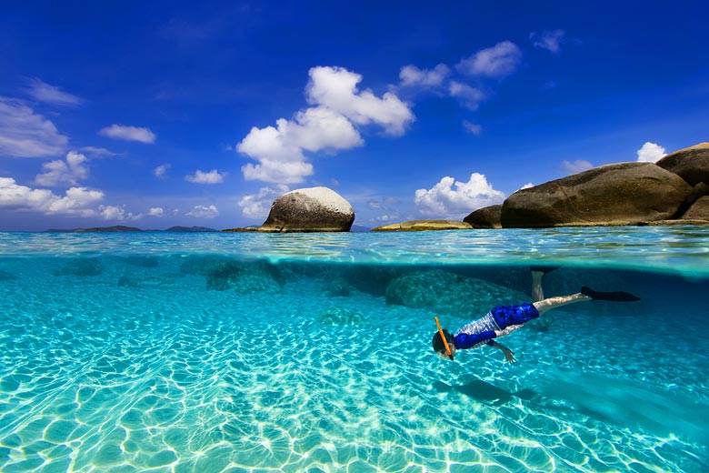 Young boy snorkelling in a warm clear tropical sea © BlueOrangeStudio - Fotolia.com